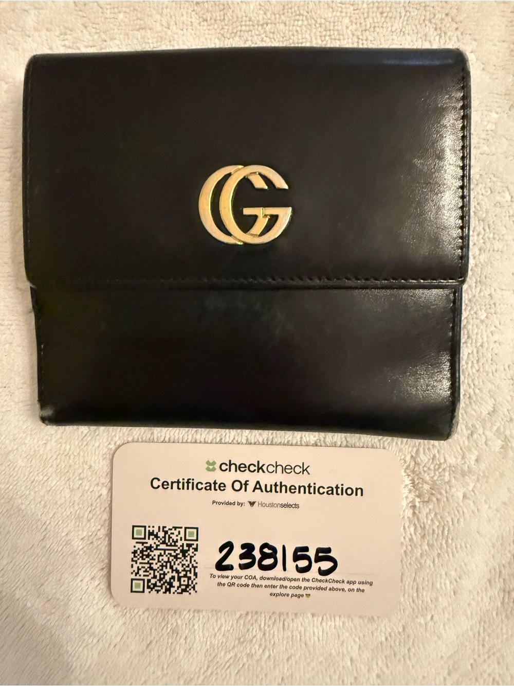 Gucci Black Leather Wallet-COA